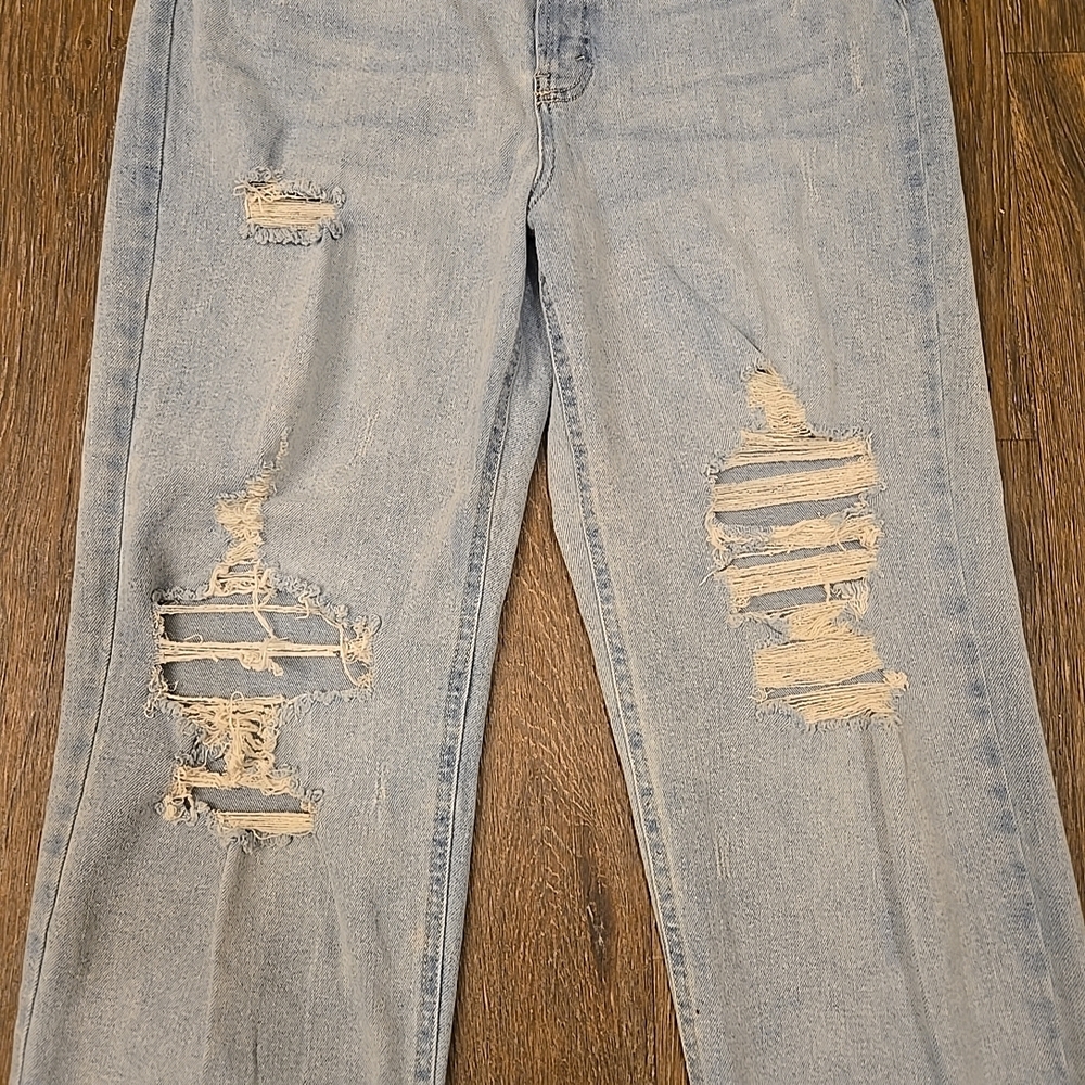 Wild Fable Womens Blue Jeans Size 14 Distressed Ladies Blue Jeans - Picture 4 of 5
